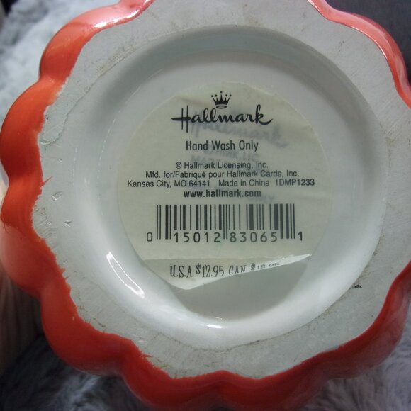 COPY - H-182 VINTAGE HALLMARK LIDDED PUMPKIN JAR/JACK-O-LANTERN TREAT JAR - Picture 10 of 11